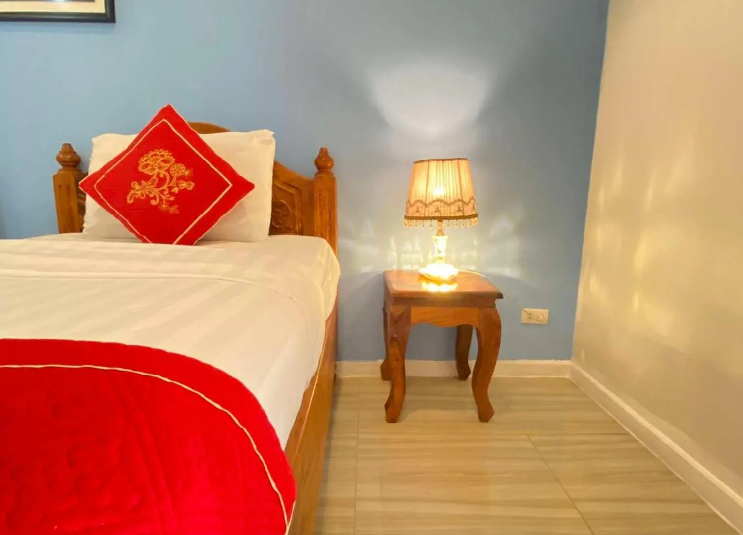 **** Hotel Golden Lotus Namkhan River View Luang Prabang Laos
