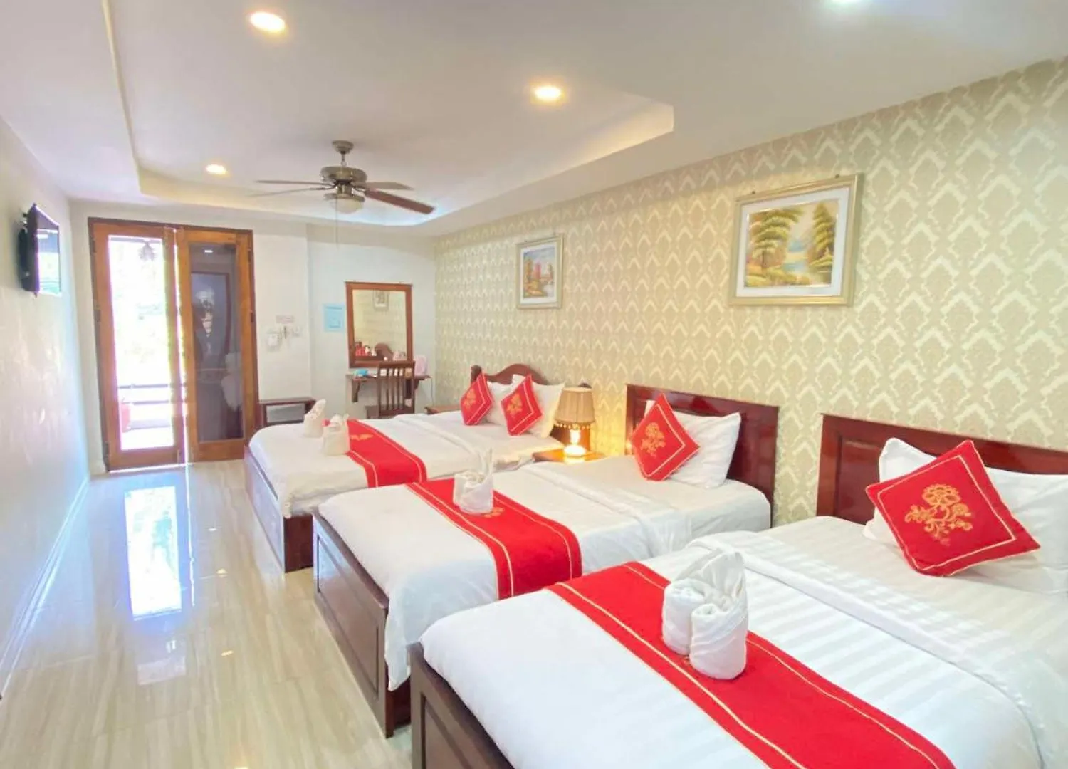 **** Hotel Golden Lotus Namkhan River View Luang Prabang Laos